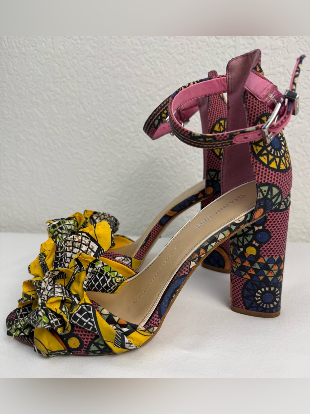Gianni Bini | Dakeena | Geometric Medallion Block Heel Sandals | Multi | 8.5